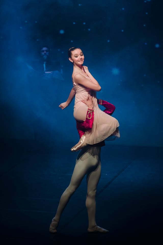 'El ballet del trencanous', Associació Juvenil de Dansa 