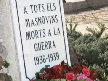 Homenatge als masnovins i masnovines morts durant la Guerra Civil