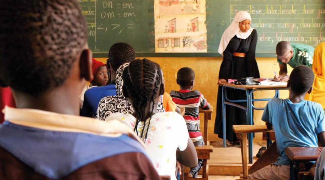 Mirades des de Mali: dret a l'educació i a l'aigua Mirades des de Mali: dret a l'educació i a l'aigua