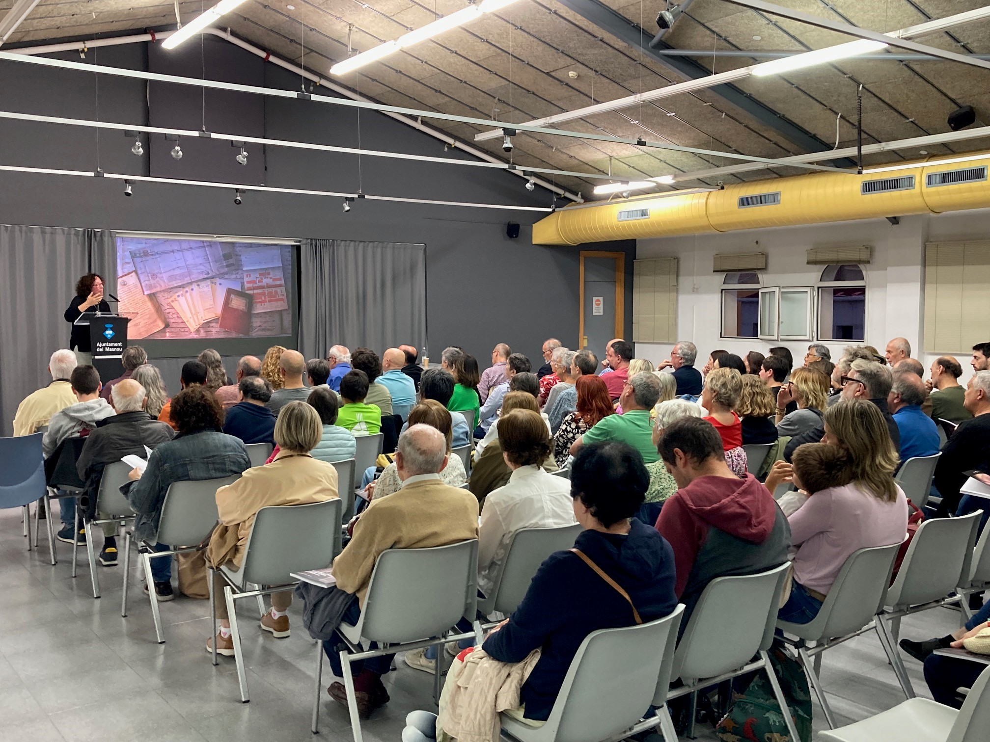 Foto de la presentació del llibre 'Les mines d'aigua: la cara oculta del Masnou'