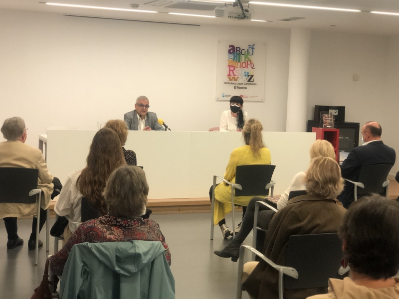 Presentació de la novel·la de Vicenç Llorca 'Simfonia de tardor', a la Biblioteca Joan Coromines.