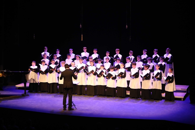 El concert de l'Escolania de Montserrat engega un cap de setmana farcit d'actes