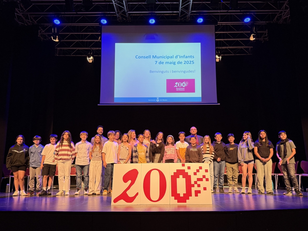 El Consell d'Infants presenta els treballs d'història local que publicaran amb motiu del bicentenari del Masnou