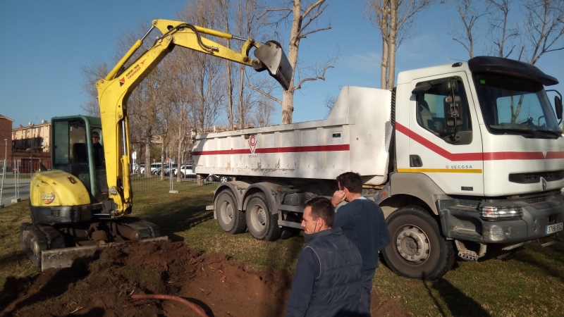 Inici dels treballs per crear el nou parc de cal·listènia.