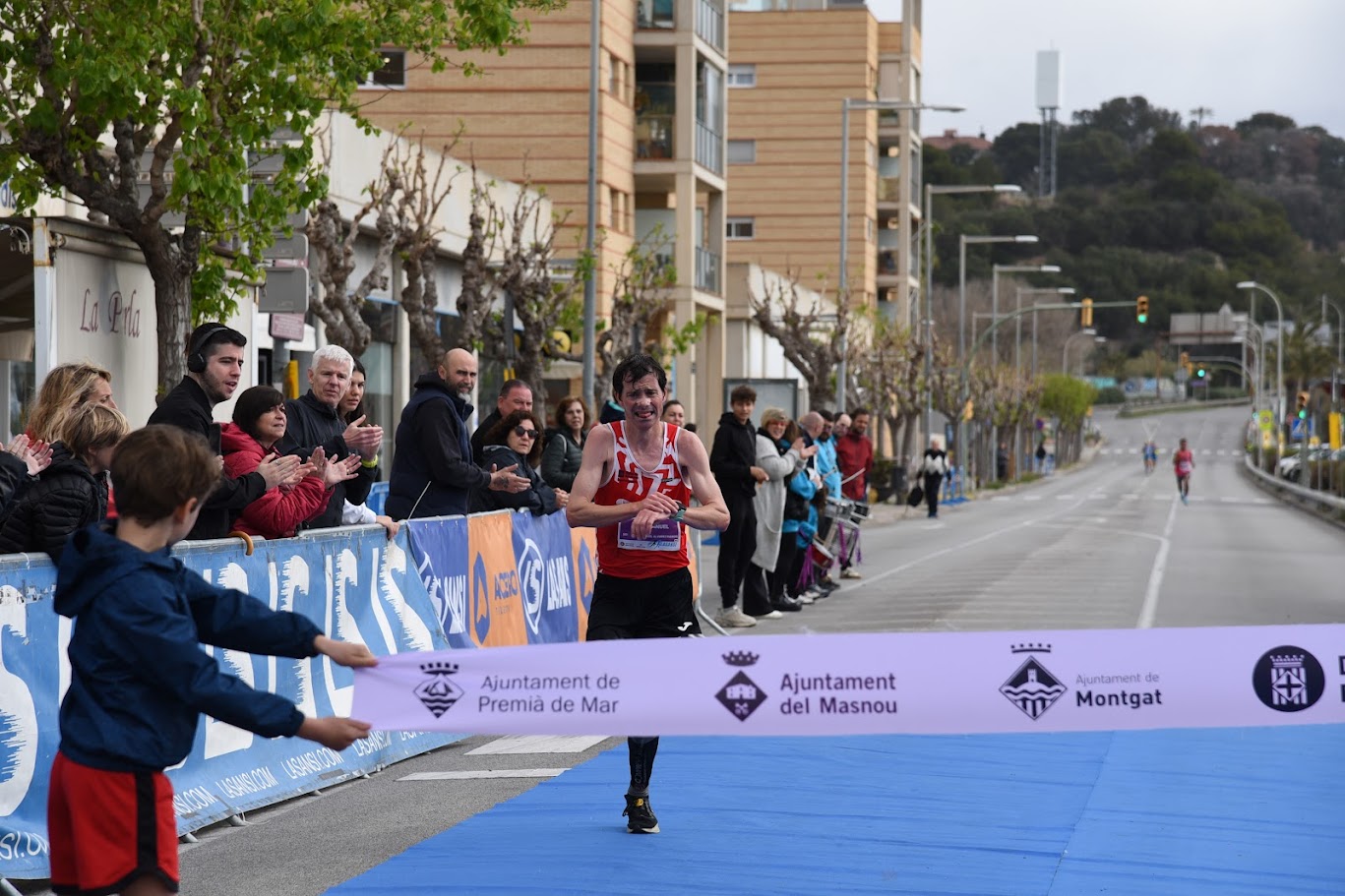 Campió de la cursa de 10 km. III Cursa de les Dones Tres Viles (2024)