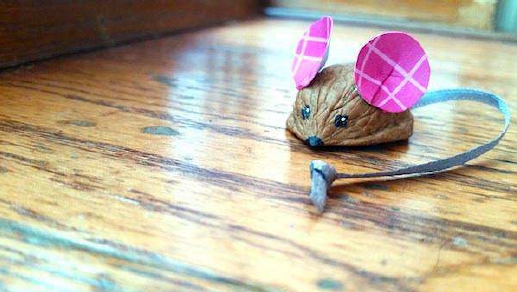 'Una ratolina, una nena'