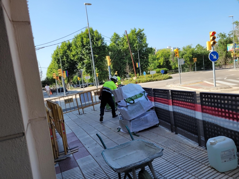 En marxa la substitució d'una canonada d'aigua al carrer d'Amadeu I