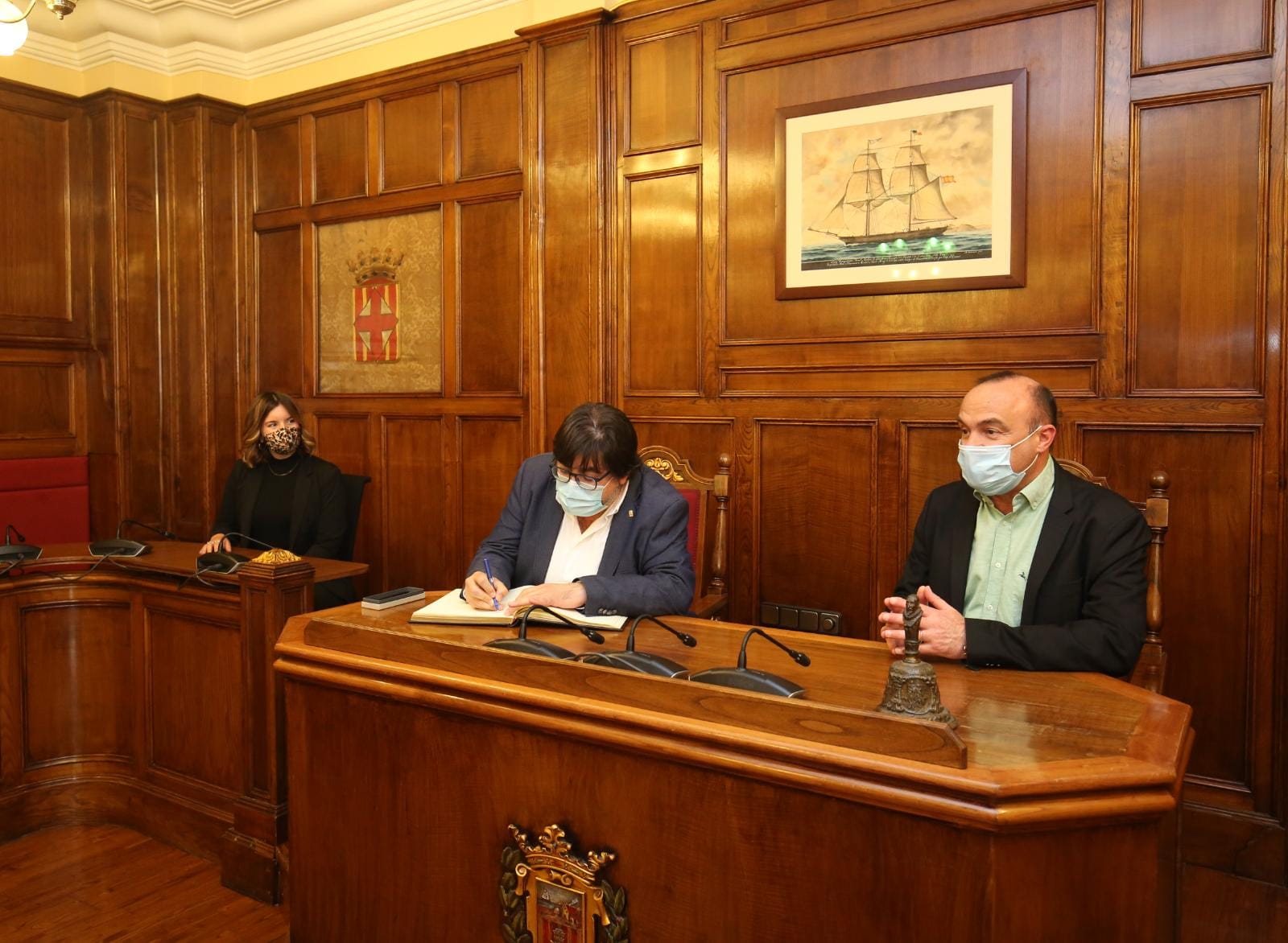 El diputat Pere Pons visita el Masnou per entregar el Pla local d'habitatge