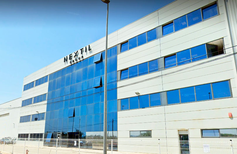 El 2008 la fàbrica es va traslladar a l'emplaçament actual, entre el Masnou i Premià de Mar, al camí del Mig. 