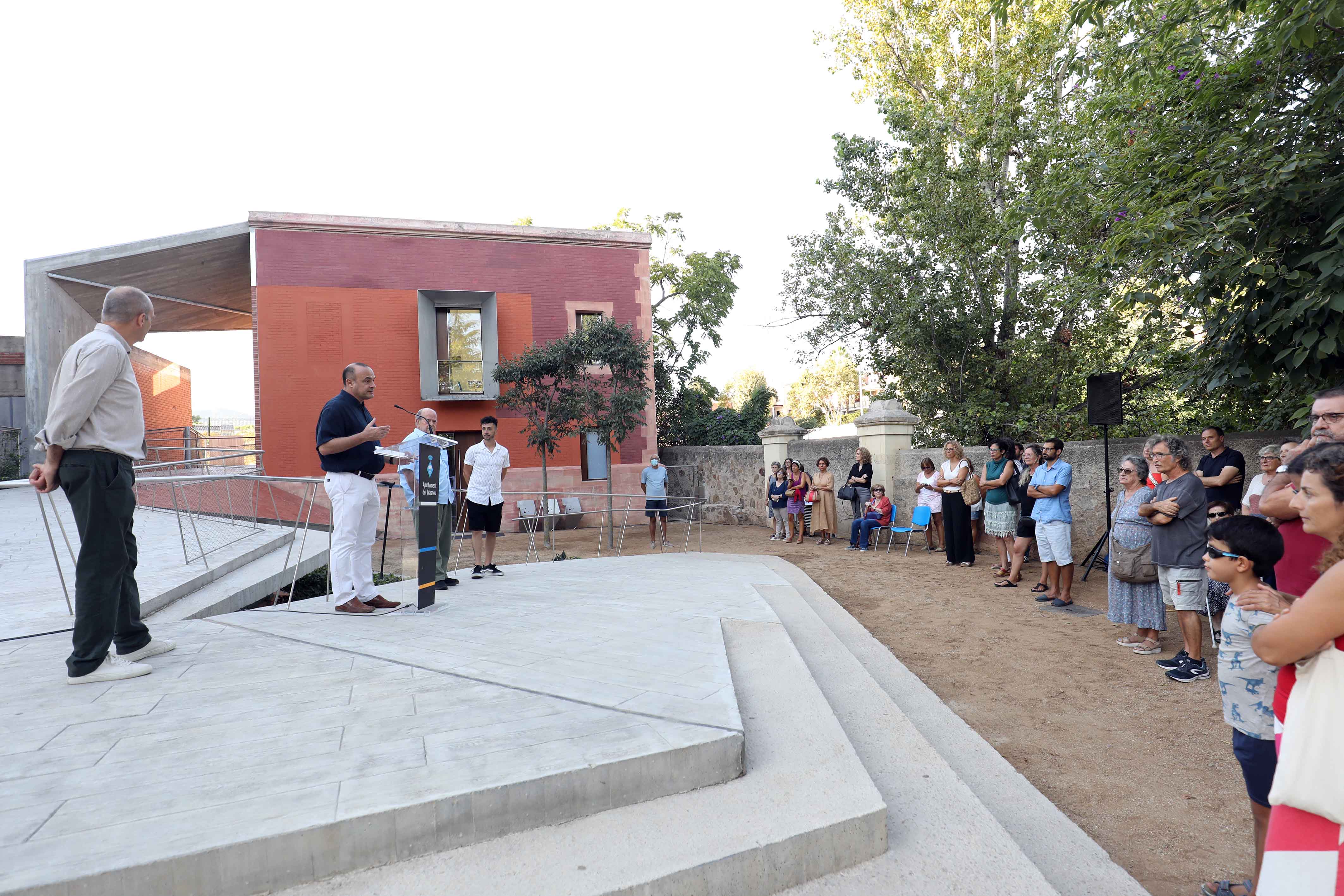 El Bellresguard estrena un nou centre cívic: la Casa dels Masovers