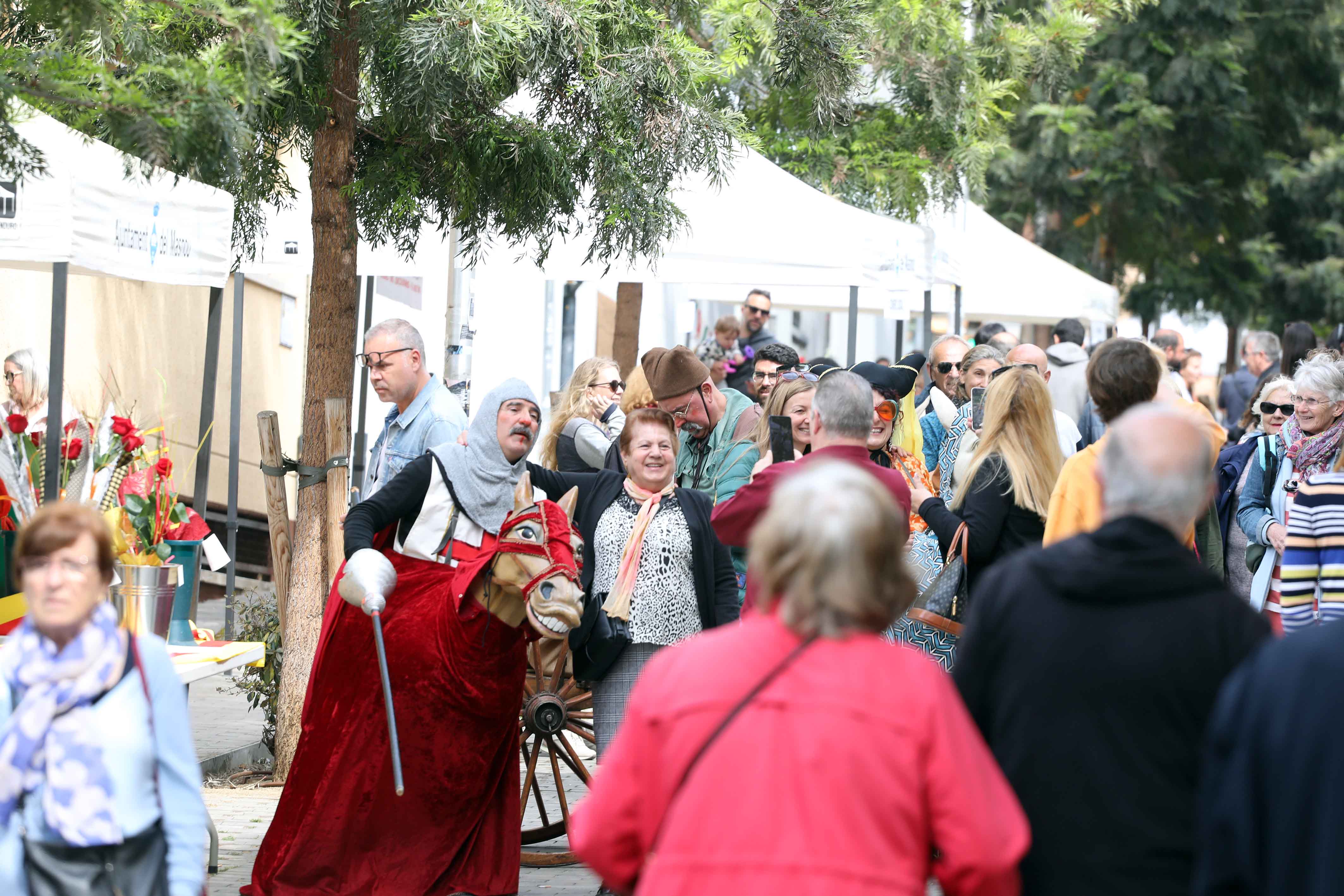 El Masnou bull d'activitat per celebrar Sant Jordi