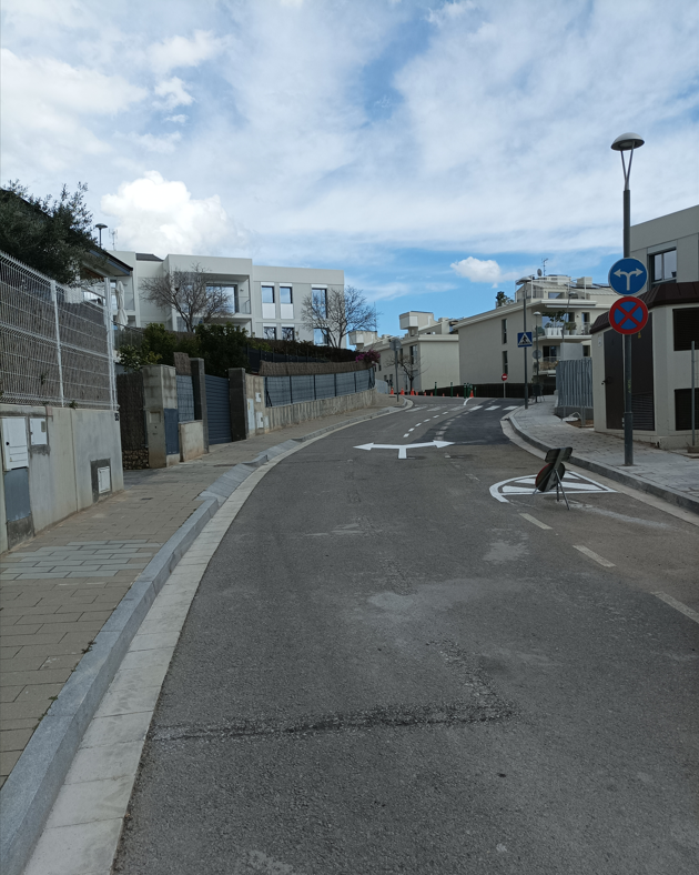 Nova reordenació del trànsit a l'entorn del tram superior de l'av. Kennedy