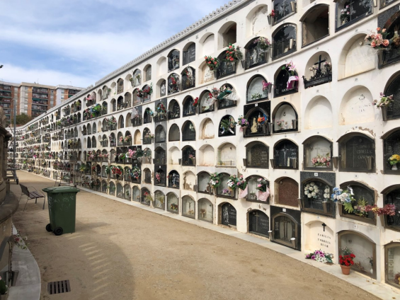 Comencen les obres de rehabilitació d'algunes façanes i cobertes del Cementiri