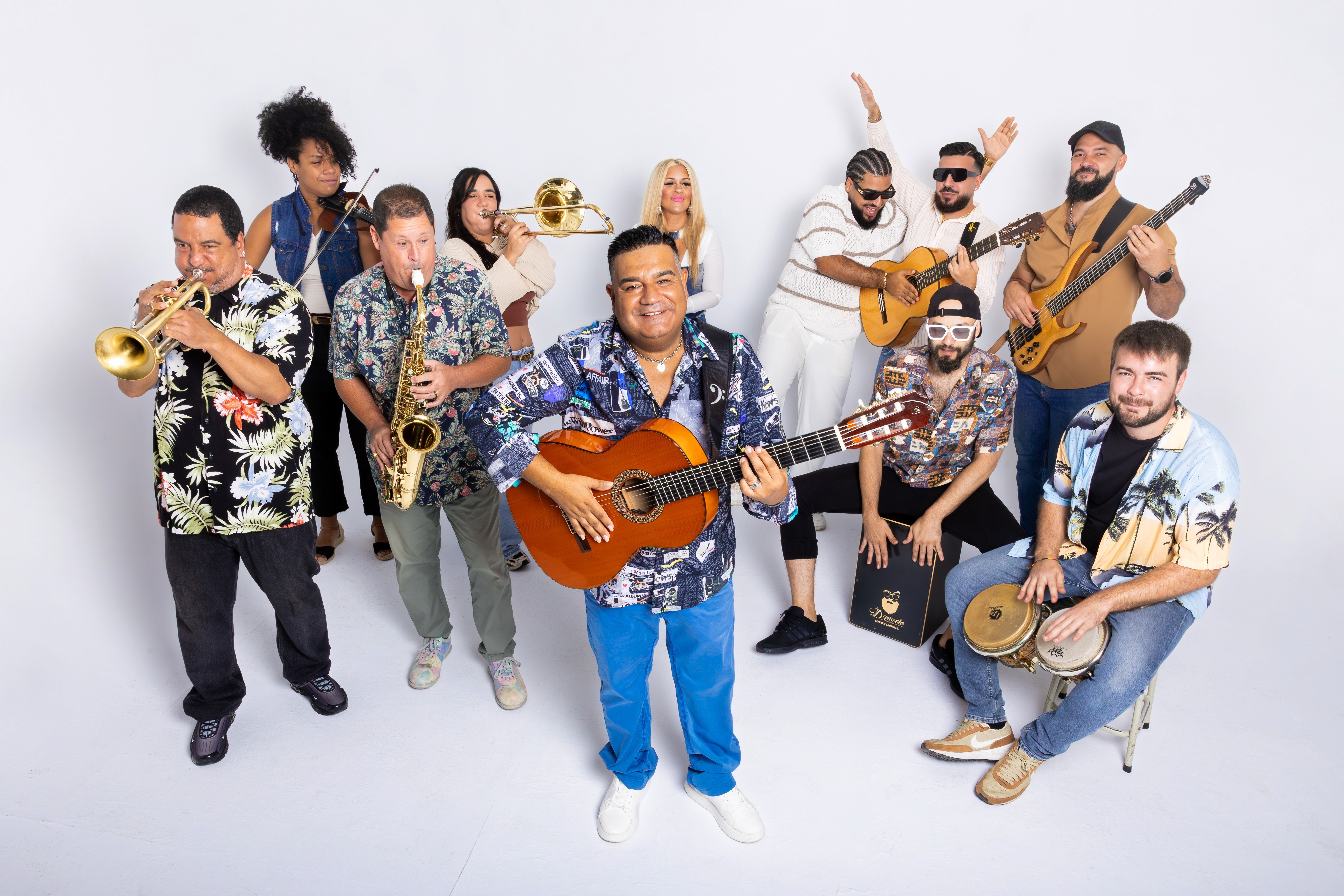Concerts d'Always Drinking Marching Band, Sabor de Gr&agrave;cia i Diddi Dj