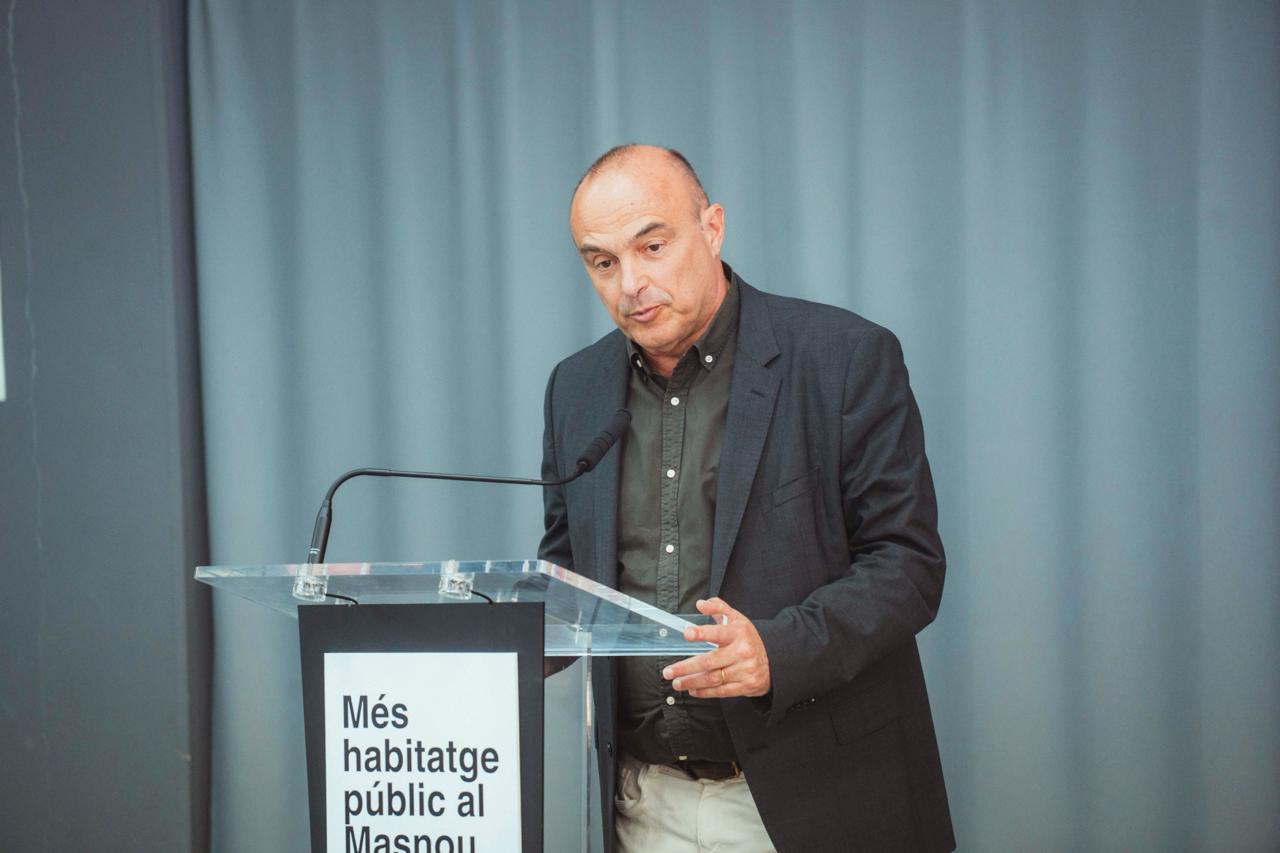 Benvinguda institucional als veïns de la nova promoci&oacute; d'habitatge protegit de la pla&ccedil;a Nova