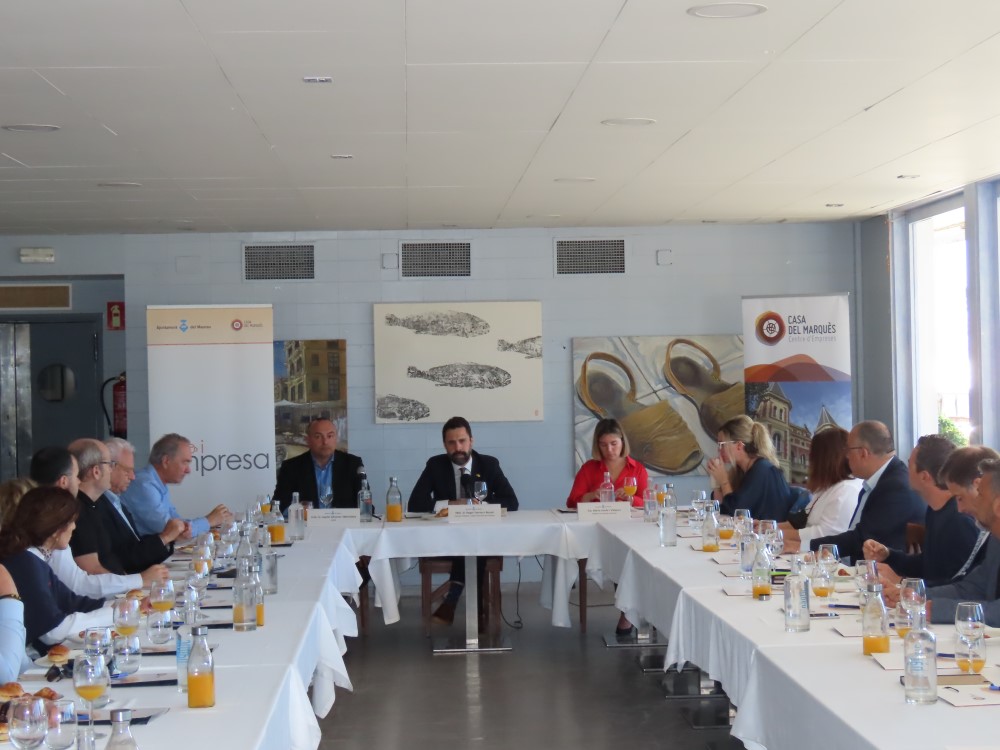 Jornada Cafè i Empresa, amb Roger Torrent.