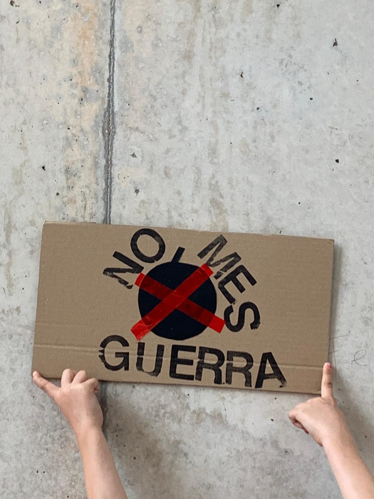 Paraules Justes: Taller de pancartes, octavetes i altres elements d'escriptura a l'espai p&uacute;blic