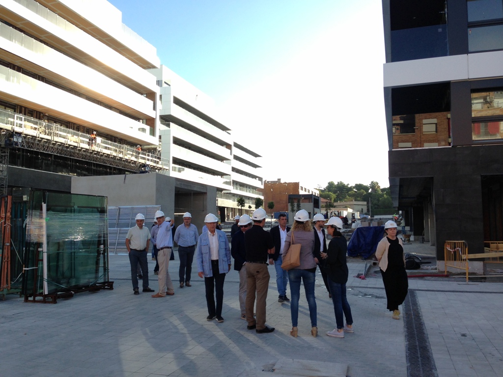 Visita d'obres a l'Illa Centre.